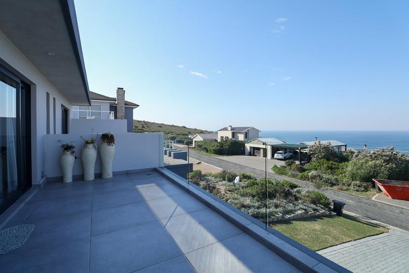 To Let 3 Bedroom Property for Rent in Pinnacle Point Golf Estate Western Cape